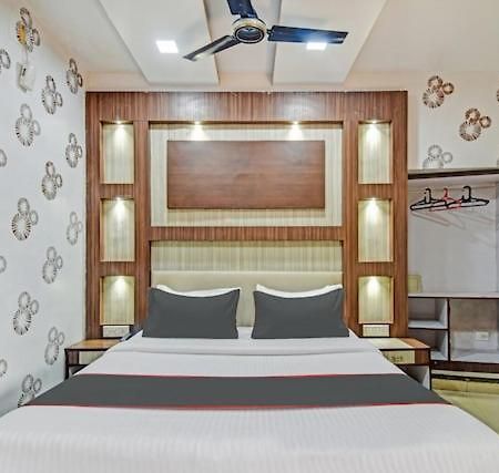 Hotel Diamond Suites Calcutta Buitenkant foto