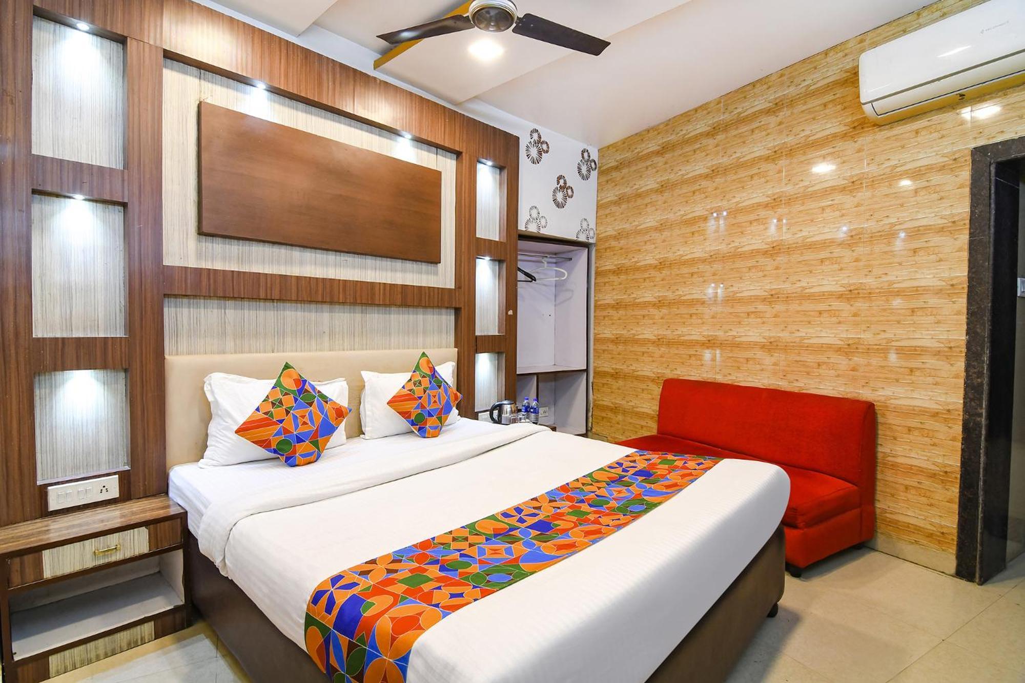 Hotel Diamond Suites Calcutta Buitenkant foto