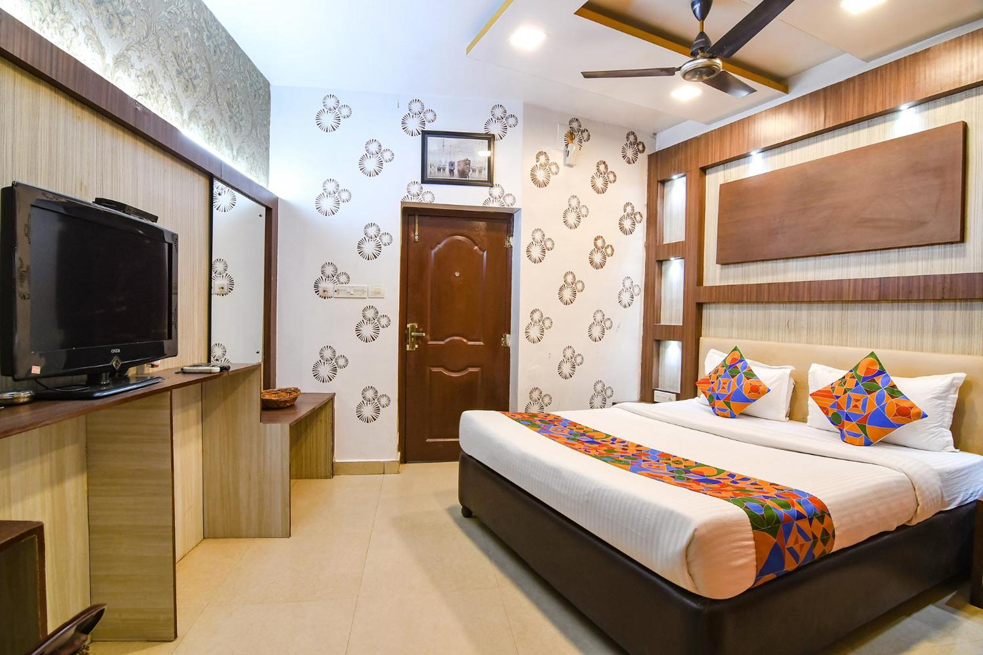 Hotel Diamond Suites Calcutta Buitenkant foto