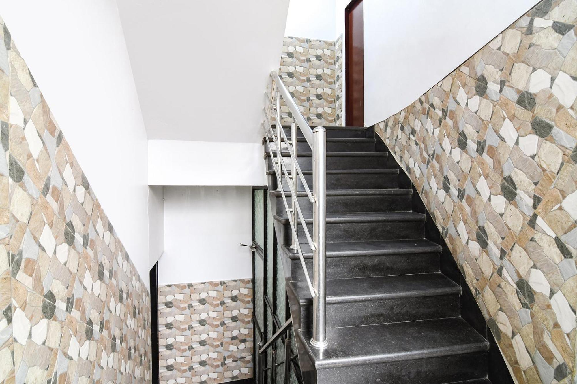 Hotel Diamond Suites Calcutta Buitenkant foto
