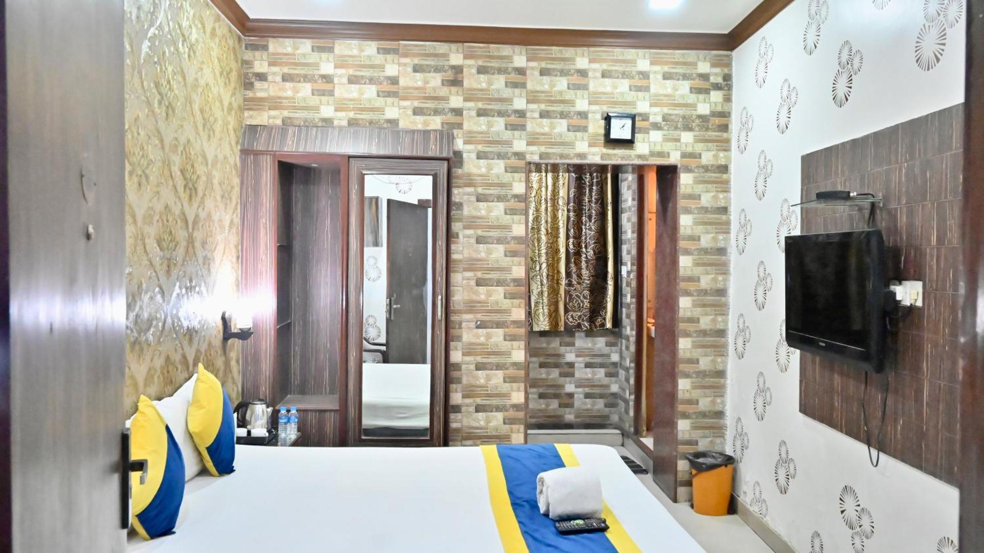 Hotel Diamond Suites Calcutta Buitenkant foto