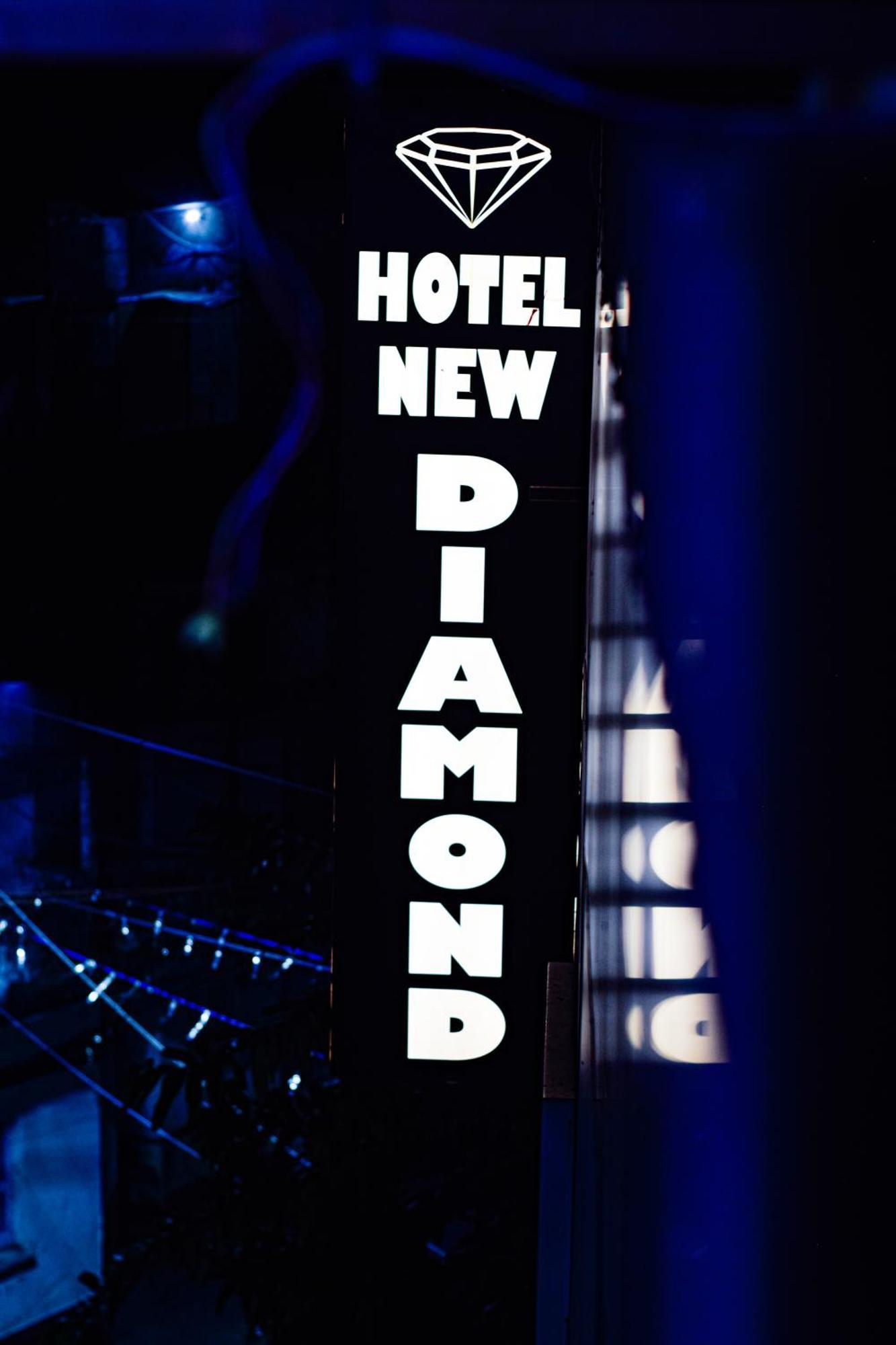 Hotel Diamond Suites Calcutta Buitenkant foto