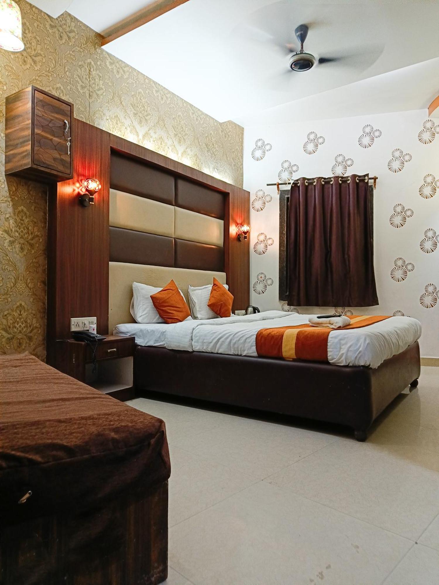 Hotel Diamond Suites Calcutta Buitenkant foto